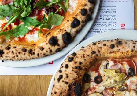 Table reservation at UNO Pizza Dublin